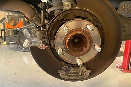 Find rapid brake servicing in Concord, CA.